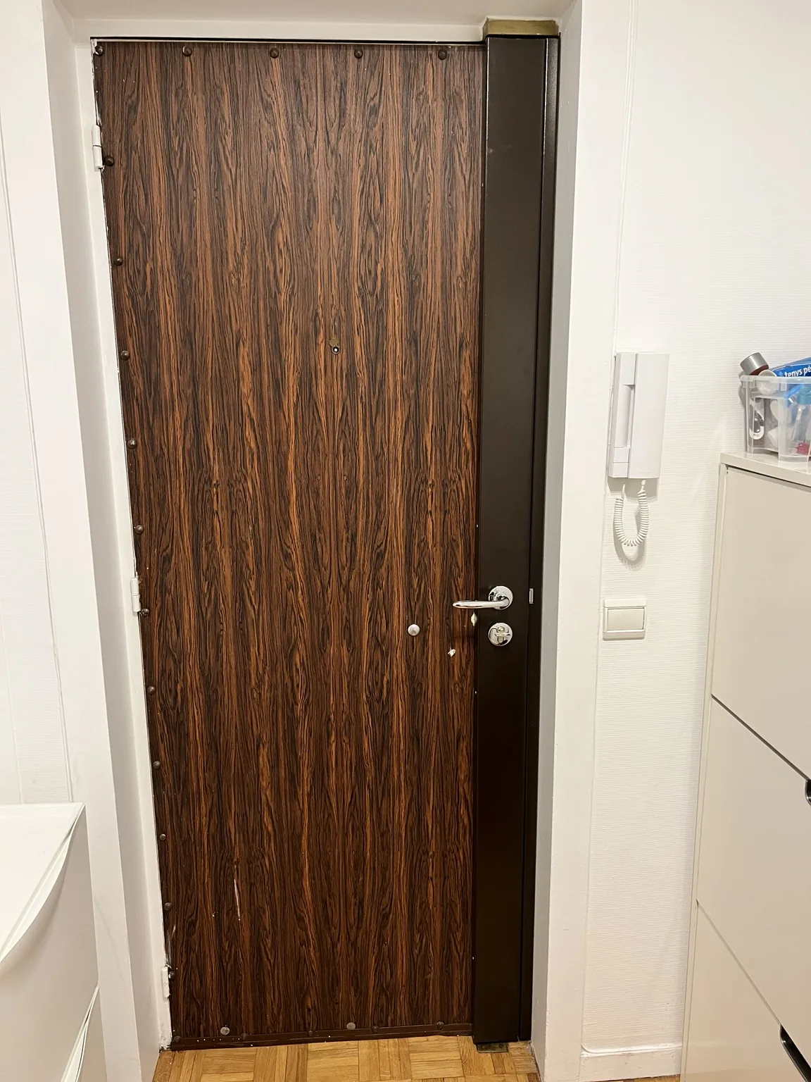 Blindage de porte finition bois